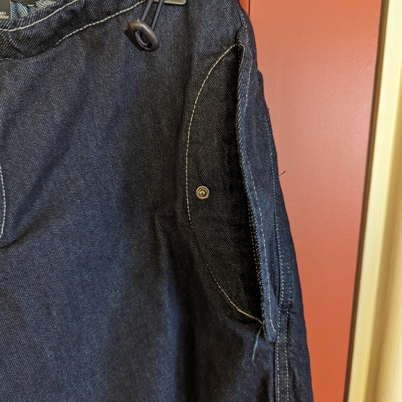 Urban Outfitters BDG Baggy Cargo Denim Pants - size small - Picture 3 of 7